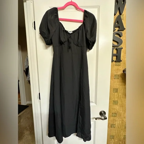 Dresses | Cadence Midi Dress Black | Poshmark